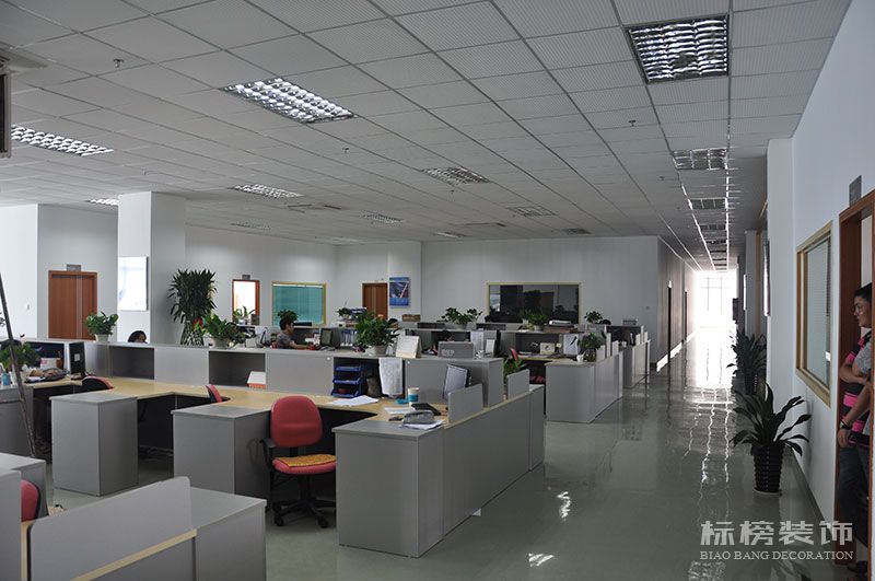 深圳廠房裝修，無(wú)塵車間裝修