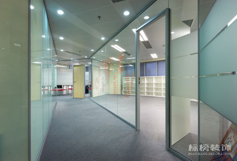 深圳廠房裝修，無塵車間裝修，深圳裝飾，深圳辦公室裝修